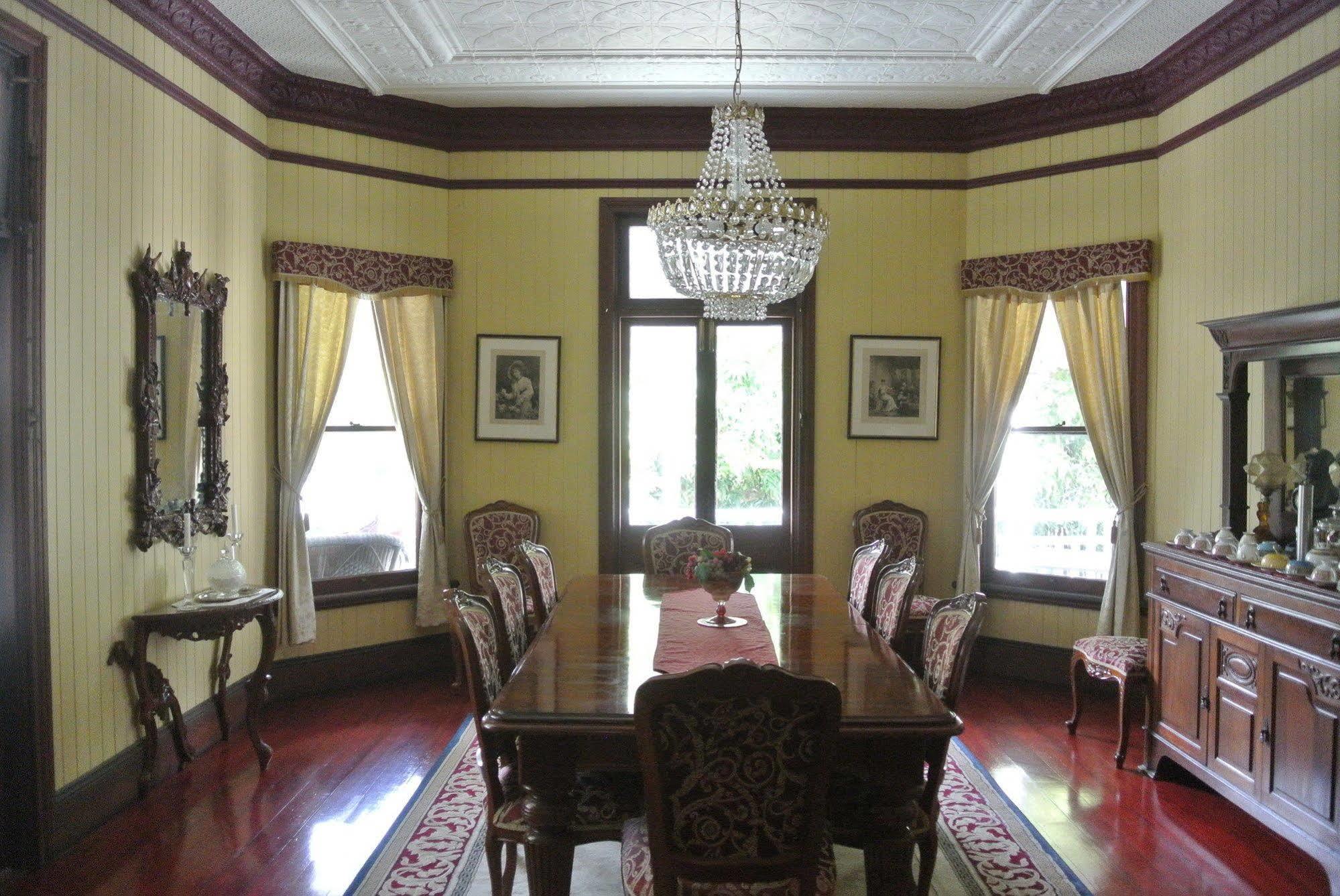Wiss House Bed & Breakfast Kalbar Exterior foto